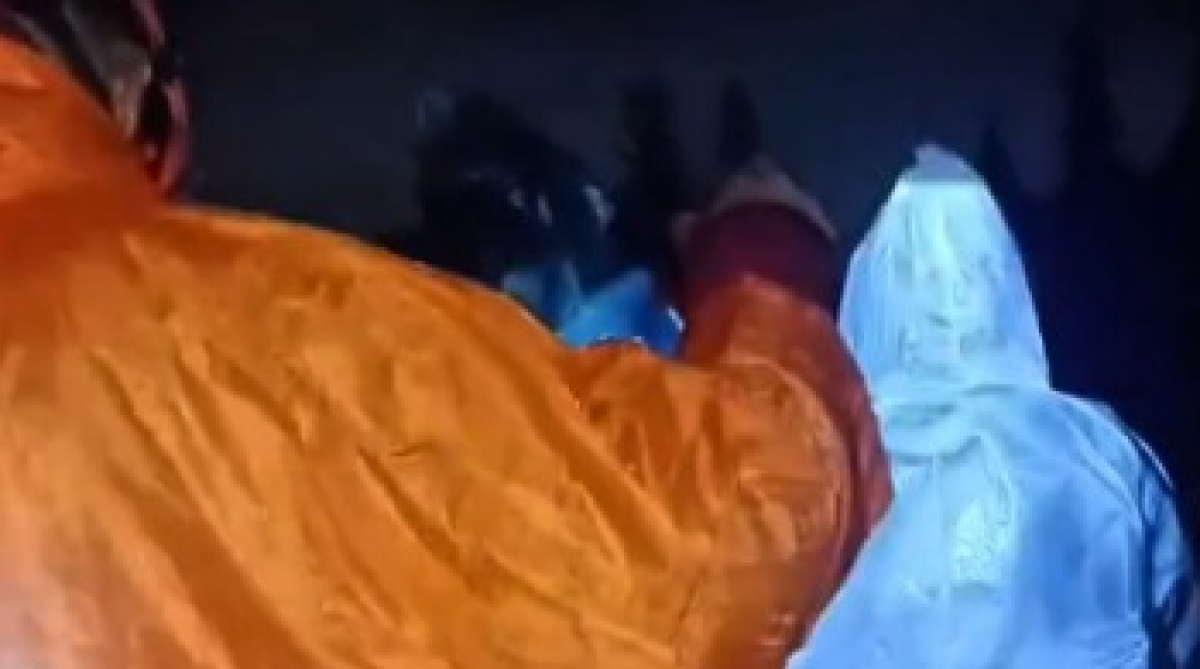 Дождь застал 18-летнюю туристку ночью на высоте 4 км в горах Алматинской области