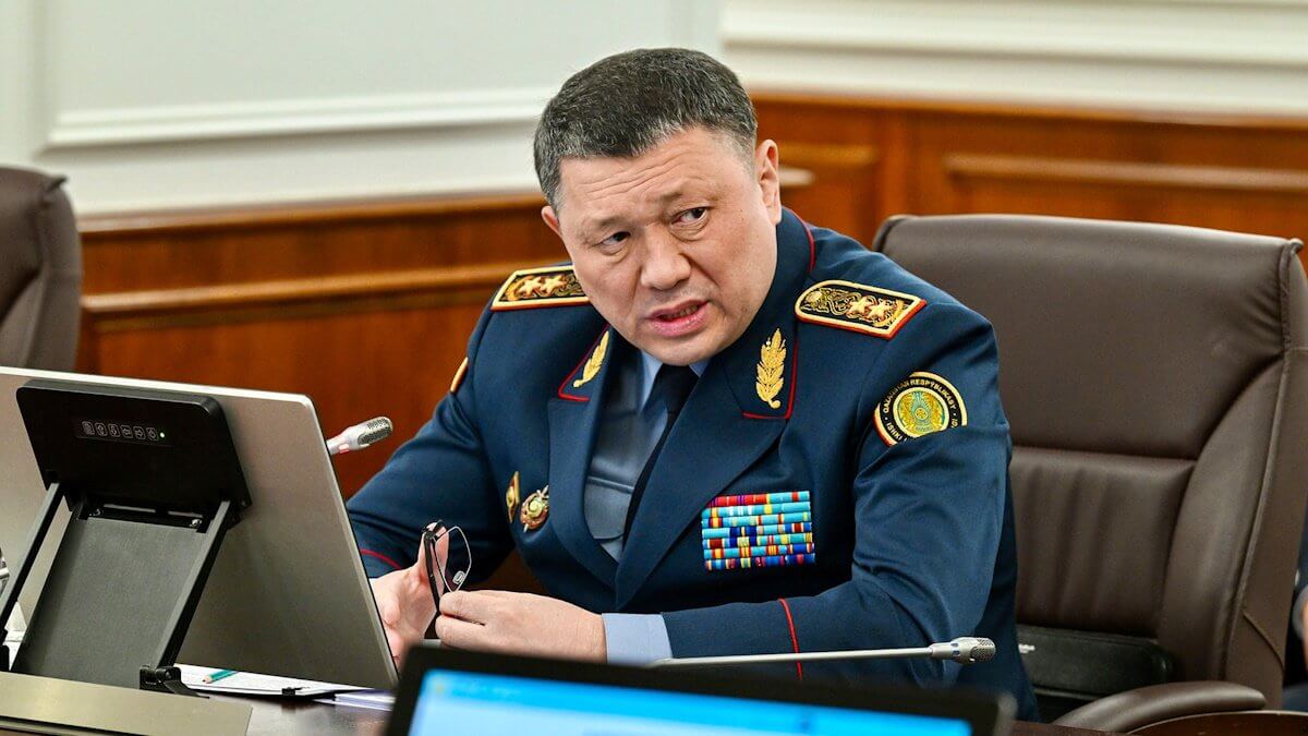 Ержан Саденов переназначен министром внутренних дел Казахстана