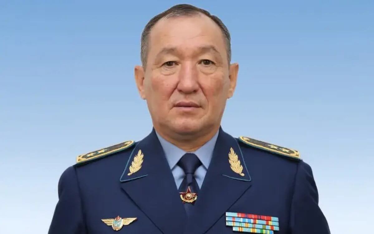 Даурен Косанов назначен министром обороны Казахстана