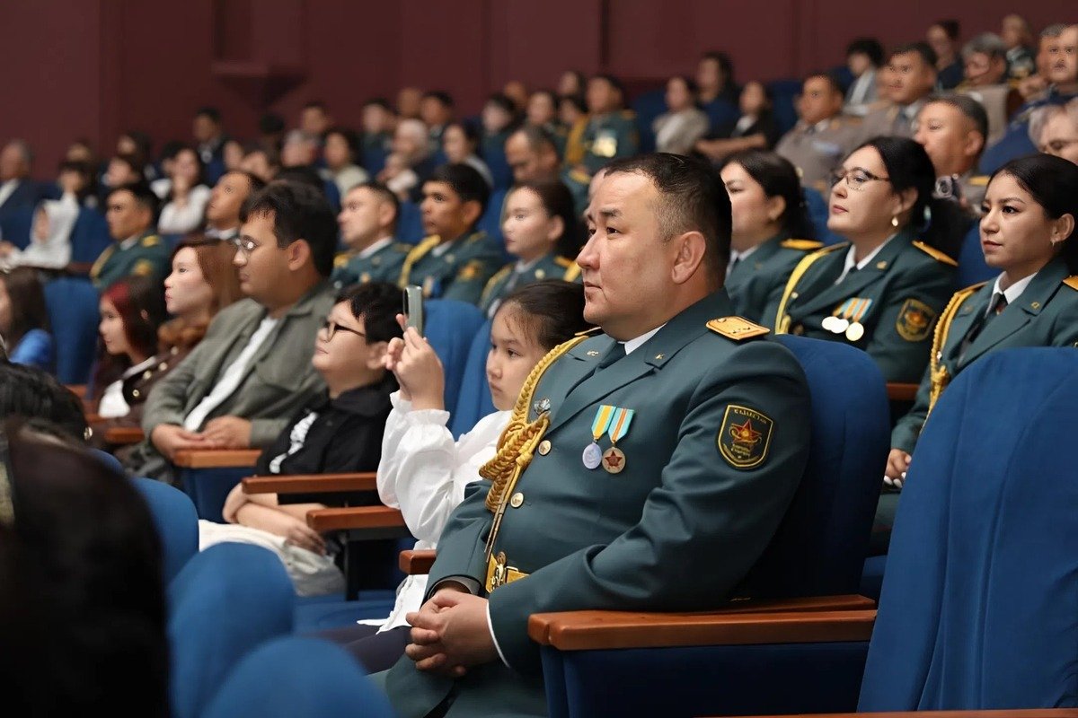 В Казахстане отметили 35-летие местных органов военного управления