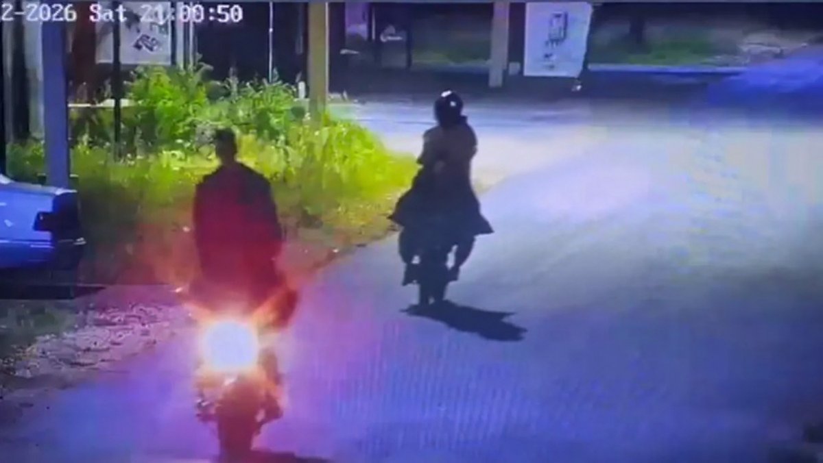 Опасные трюки на мопедах устроила молодежь в Акмолинской области