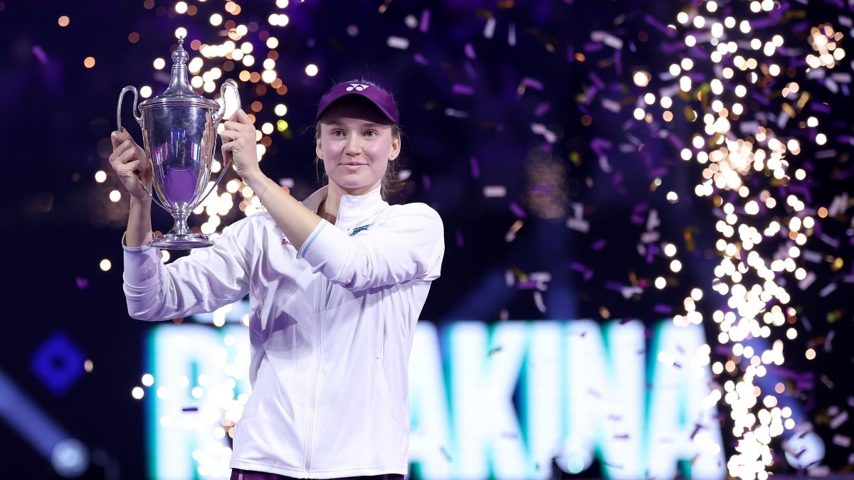 Елена Рыбакина стала первой обладательницей путевки на WTA Finals-2026