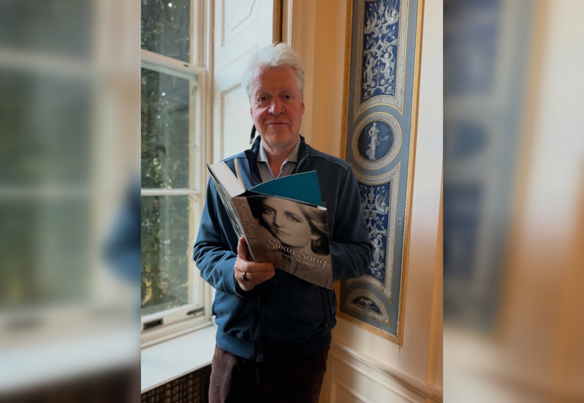 Сенсационную книгу графа Спенсера о принцессе Диане похитили до публикации в Нидерландах