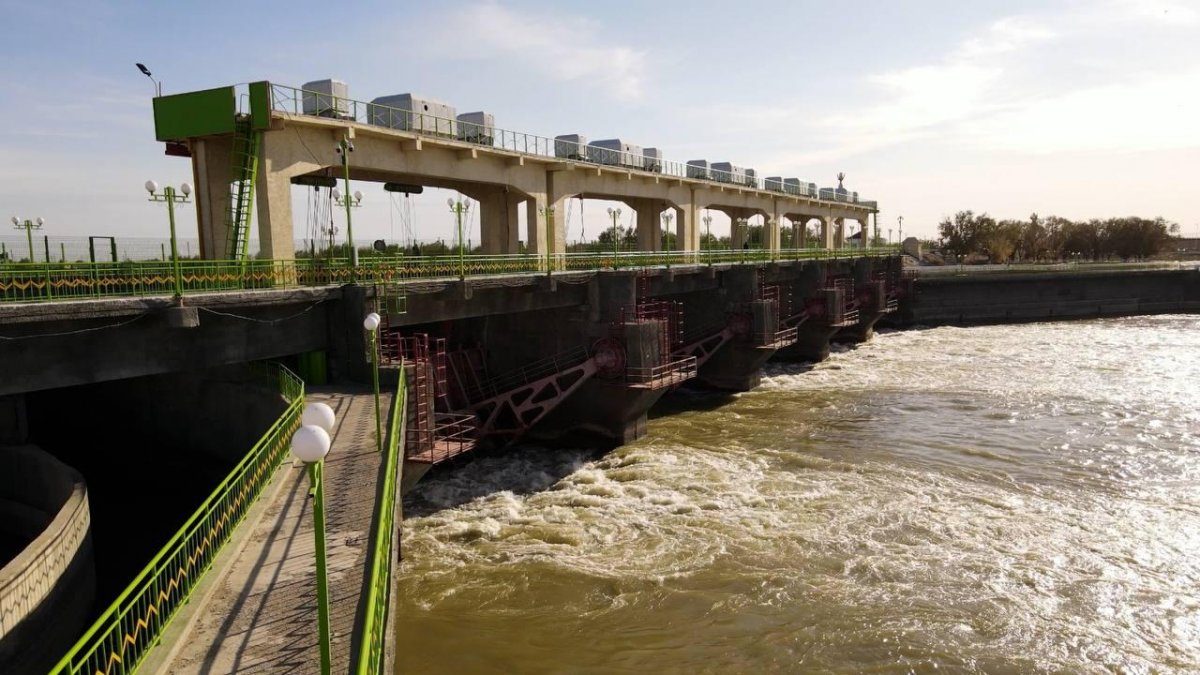 "Казводхоз" спасает озера и пастбища на юге Казахстана