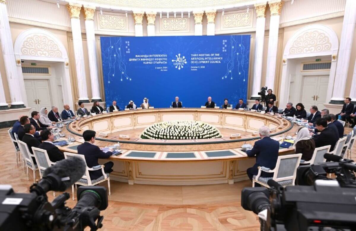 Токаев провел третье заседание Совета по развитию искусственного интеллекта