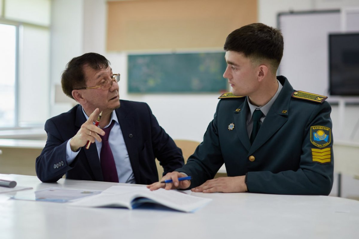 От знаний – к службе: как преподаватели Академии Нацгвардии готовят будущих офицеров