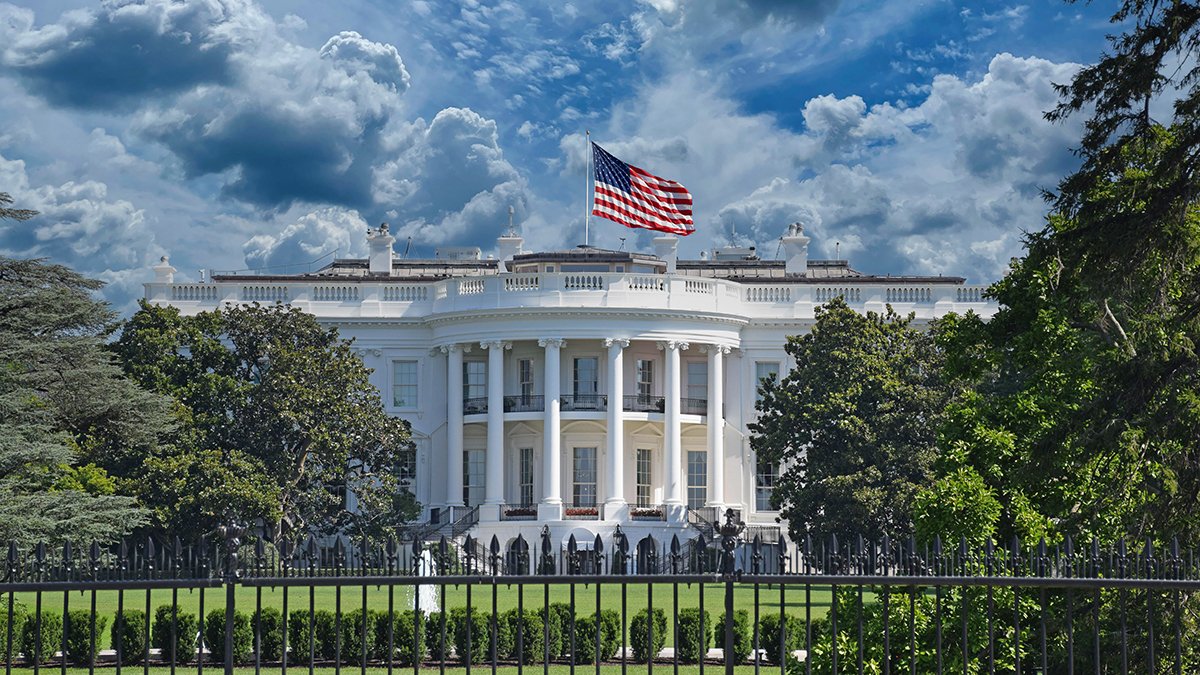 Дональд Трамп назначил нового пресс-секретаря Белого дома