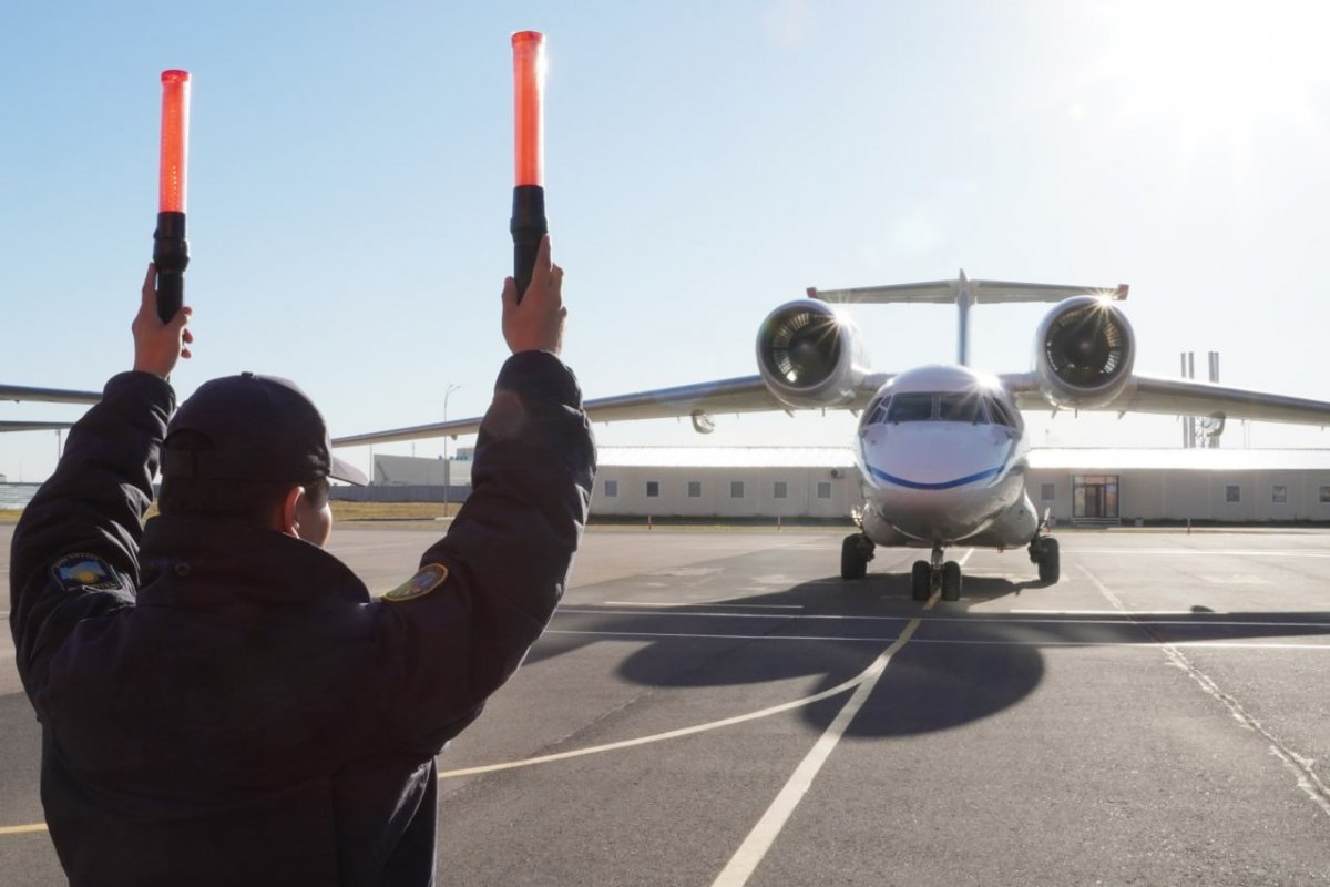 Военный летчик Нацгвардии МВД РК успешно освоил управление Ан-74