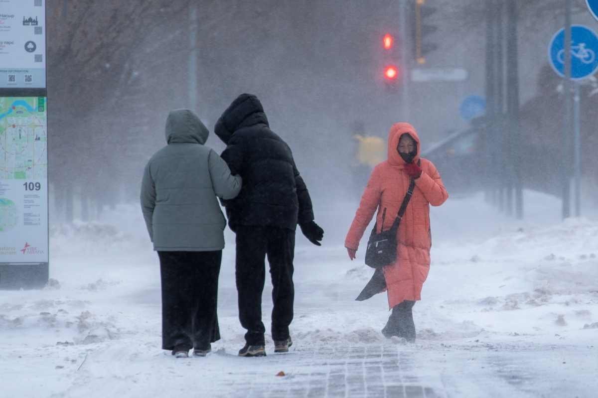 Снег, гололед и морозы до −11: погода в Казахстане на 26 октября