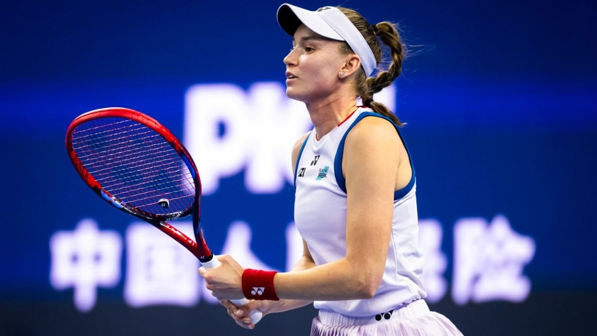 Елена Рыбакина завершит 2026 год в качестве первой ракетки мира