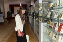 Лидеры творят историю