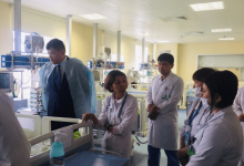 Елжан Биртанов посетил детей, пострадавших при взрыве в Арыси