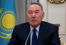 Нурсултан Назарбаев провел телефонный разговор с Сооронбаем Жээнбековым