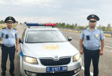 Жамбылские полицейские приняли роды на дороге