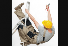 Один упал, другого наняли или о травматизме в производстве