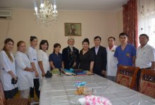 Туркестанский областной филиал партии «Nur Otan» организовал акцию в рамках проекта «Ардагерлерді ардактайық»