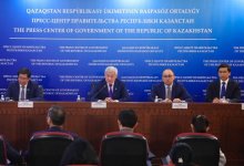 Партиец, где значок?