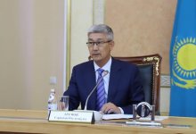 Люди выходят на улицы из-за безработицы и &quot;китайского вопроса&quot; - Трумов о забастовках в Жанаозене