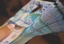 Банковский работник обманул жителей Актобе на миллионы тенге