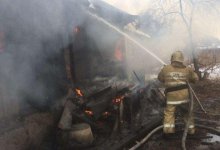 Один взрослый и трое детей погибли в пожарах в ВКО