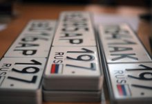 Владельцев российских авто обязали выезжать и возвращаться в Казахстан