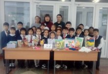 На ярмарке в павлодарской школе собрали 400 тысяч тенге на слуховой аппарат ученику