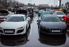 Токаев предложил объявить мораторий на покупку дорогостоящих авто