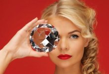 Казахстанцы покупают бриллианты для "понтов", а после тоев сдают их обратно в магазины