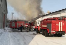 Горит завод по производству подсолнечного масла в Усть-Каменогорске