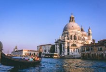 Казахстанские спутники ДЗЗ запечатлели обезвоженную Венецию