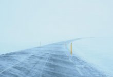 В пяти областях Казахстана закрыты дороги из-за непогоды