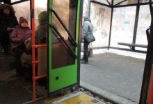 Двери закрылись и автобус уехал: пятилетняя девочка в Нур-Султане одна ездила по городу