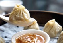 Казахстанцы тратят слишком много денег на еду - исследование