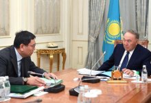 Елбасы обсудил состояние золотовалютных активов страны с председателем Нацбанка