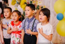 Условия жизни детей сравнили в разных странах. Казахстан занял 59-е место