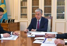 Решить проблемы аварийных и трехсменных школ поручил Токаев