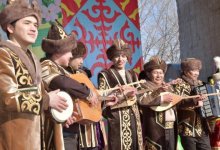 Токаев поручил пересмотреть порядок переноса праздничных дней