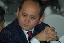 Суд в Нью-Йорке обязал Аблязова выплатить более 140 тысяч долларов