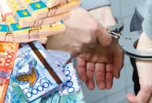 Руководителя инспекции транспортного контроля задержали в Костанайской области