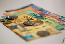 В Атырау иностранцы получали зарплату в четыре раза выше, чем казахстанцы