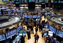 Торги на биржах США приостановили после резкого обвала