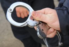 Жителя Алматы арестовали за плевок на кнопки лифта в многоэтажке