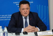 Отставка Тлеухана Абилдаева с должности главы Управления здравоохранения Алматы приостановлена