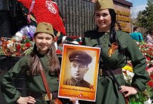 Певица из Костаная с дочкой участвуют в конкурсе песен Победы в России