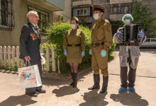 Участники акции «BizBirgemiz» поздравили ветеранов  ВОВ в Алматы