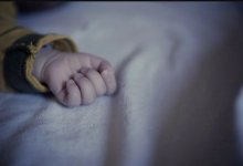 Футболист насмерть задушил своего пятилетнего сына