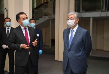 Токаев посетил Дом социальных услуг в Алматы