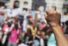 Закон о мирных митингах по уведомлению в Казахстане вернули на доработку