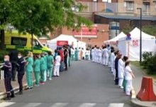 Возмущенные медики Бельгии устроили «коридор позора» для премьер-министра