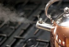 Двухлетний ребенок ошпарился кипятком и попал в реанимацию в Темиртау